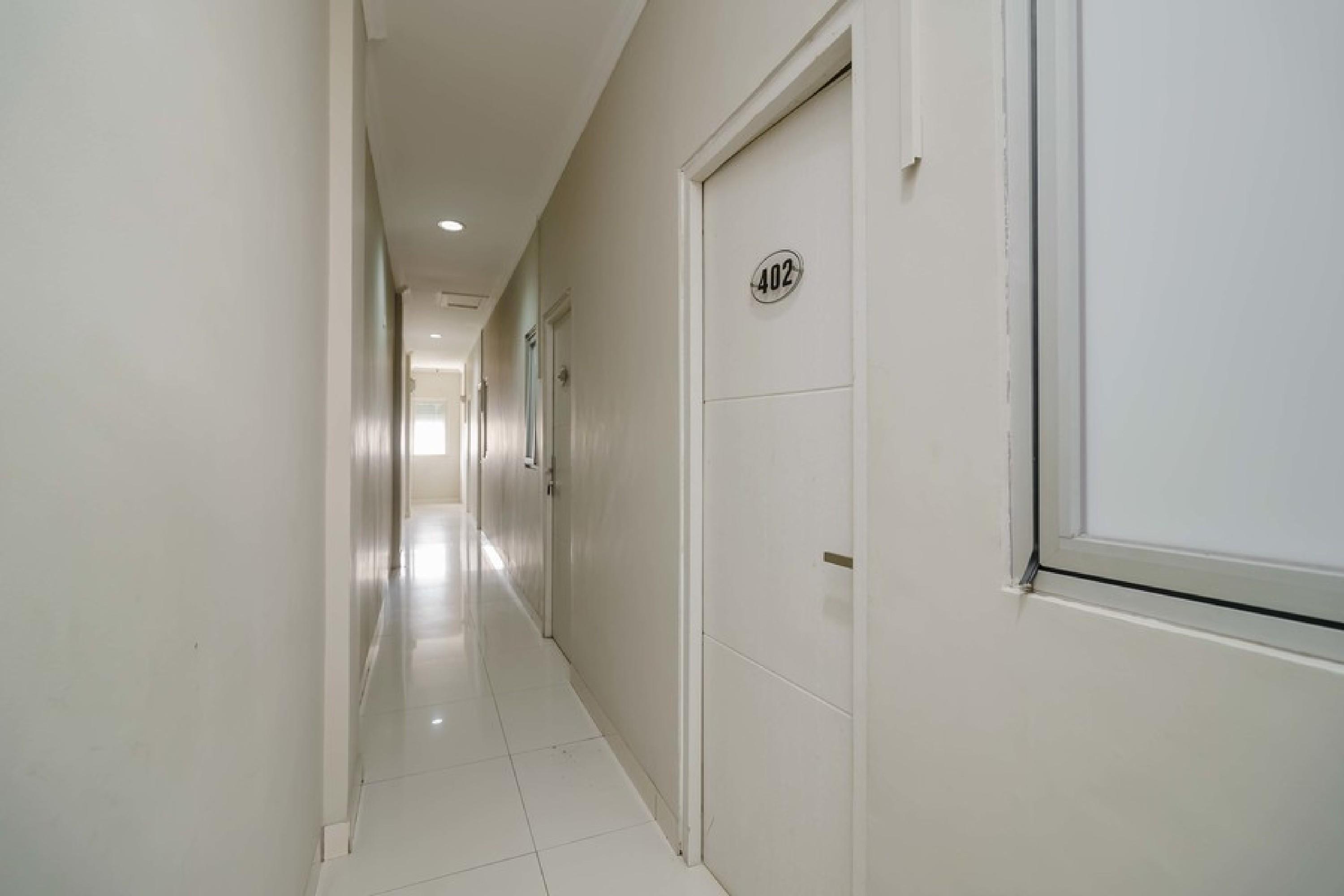 Reddoorz @ Mangga Besar 2 Hotel Jakarta Kültér fotó