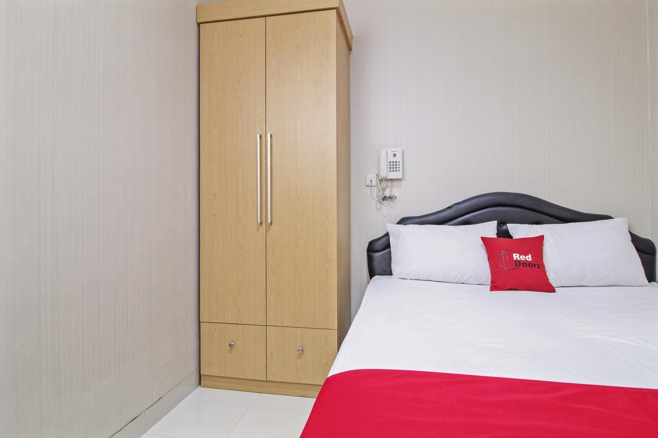 Reddoorz @ Mangga Besar 2 Hotel Jakarta Kültér fotó
